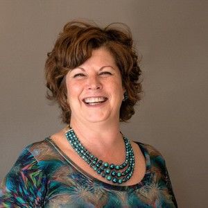 Meet your Posher, Melynda